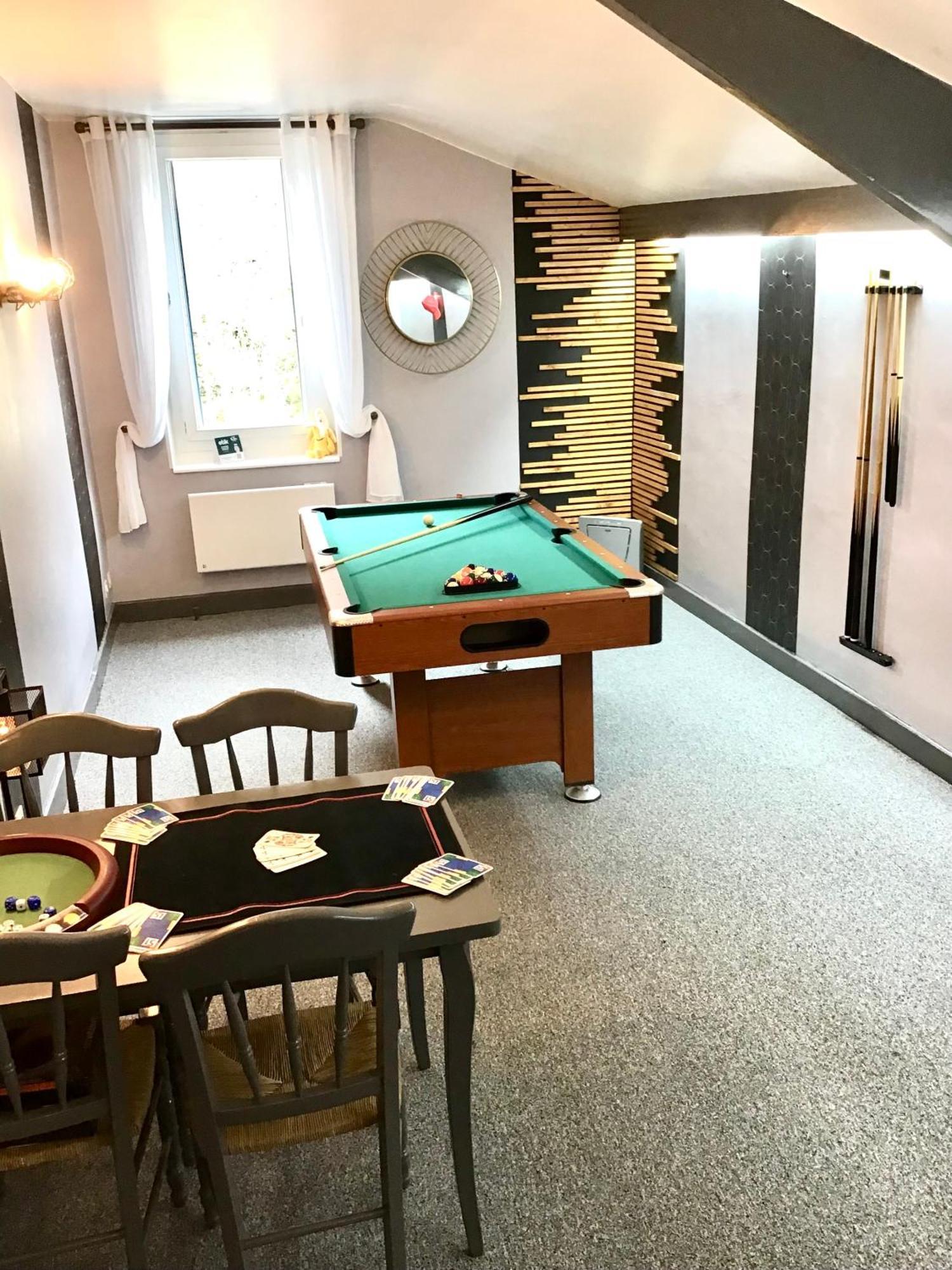 Le Rivalet Hotel Montaigut-le-Blanc  Екстериор снимка